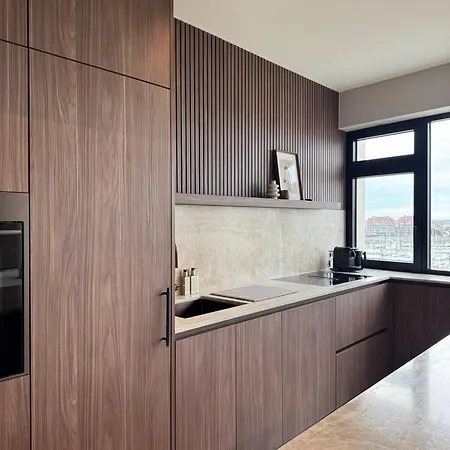 Sens Jachthaven Prachtig Uitzicht! Stijlvol Gerenoveerd *