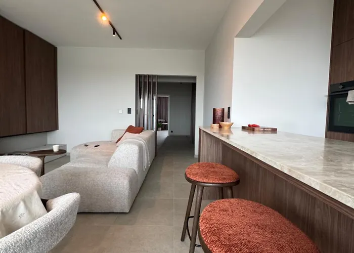 Sens Jachthaven Prachtig Uitzicht! Stijlvol Gerenoveerd